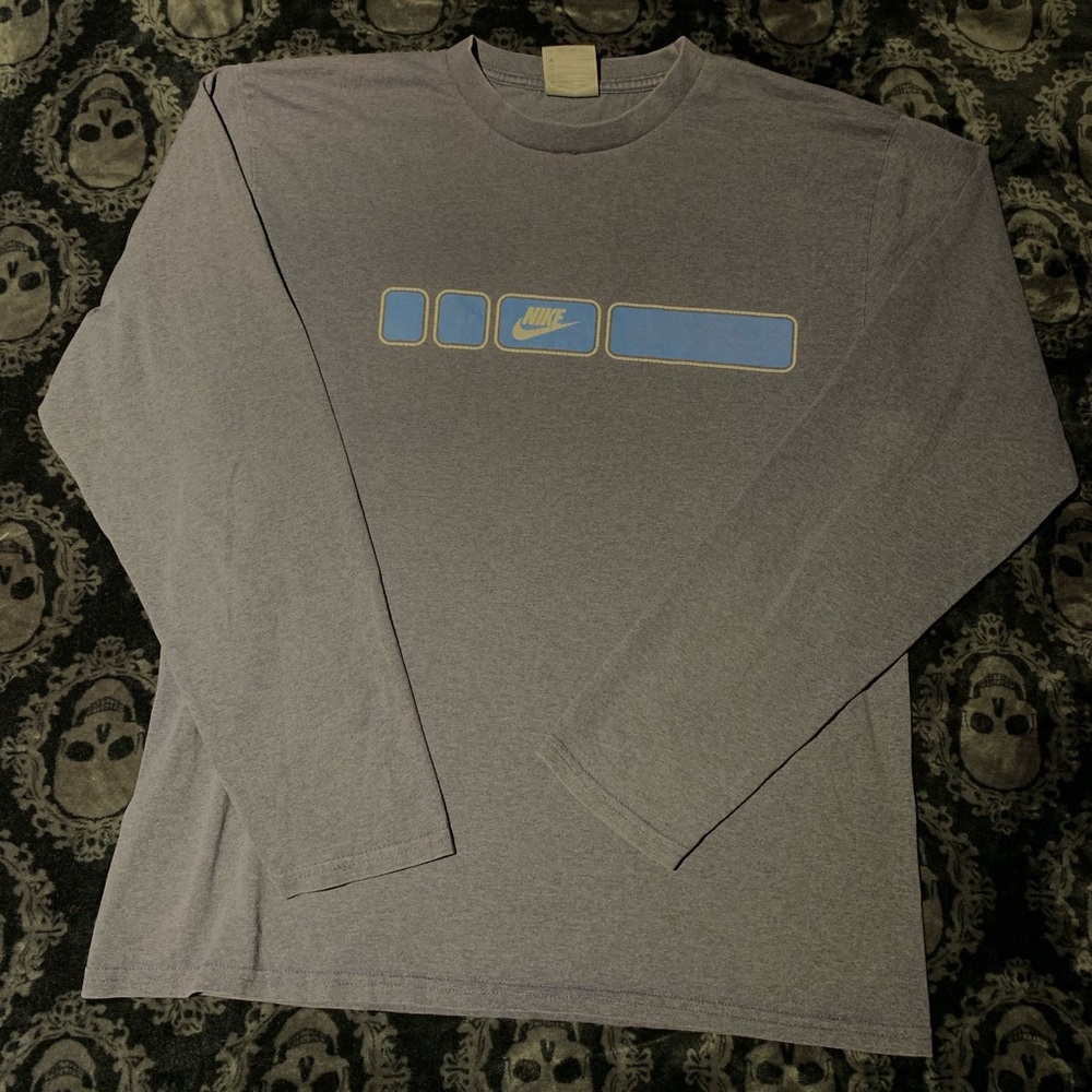 Nike Men's Gray and Blue Long Sleeve Tee